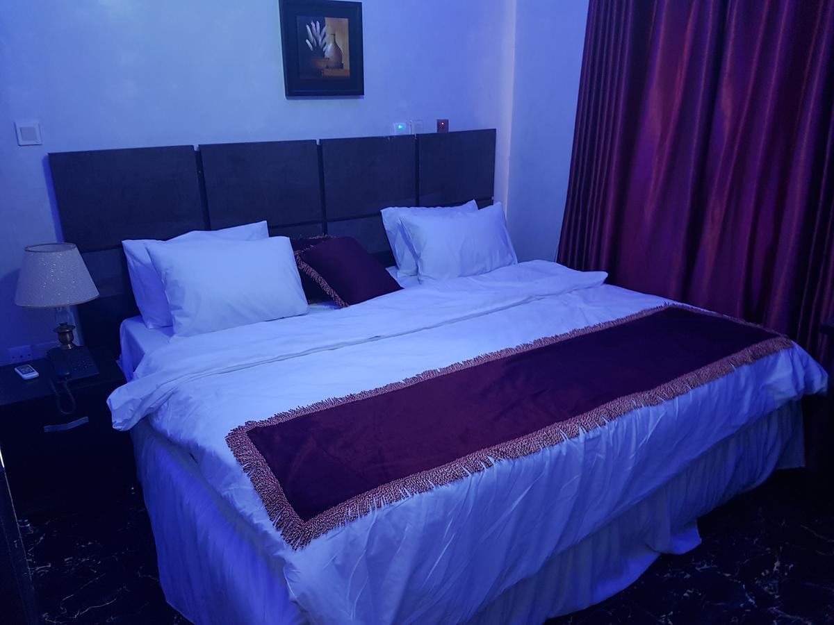 The Resident Hotel Owerri 외부 사진