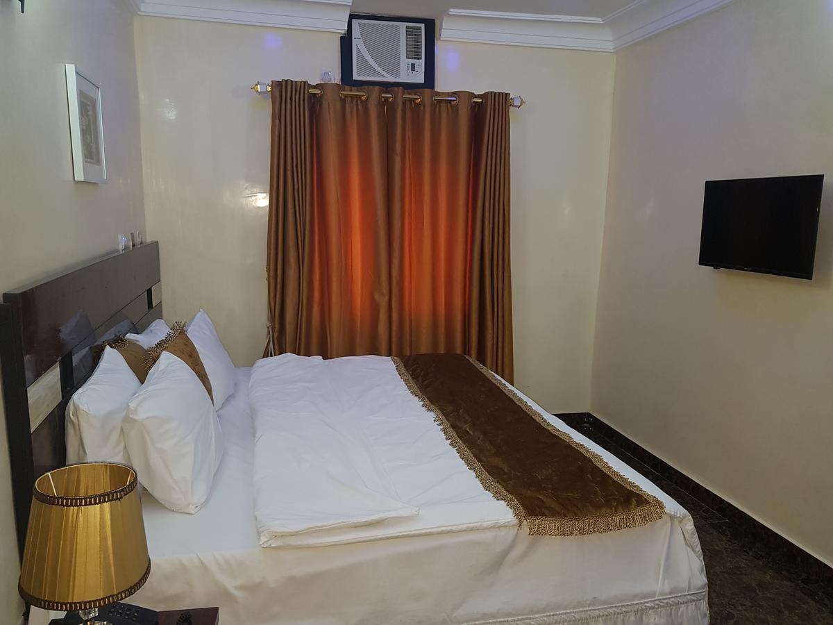 The Resident Hotel Owerri 외부 사진
